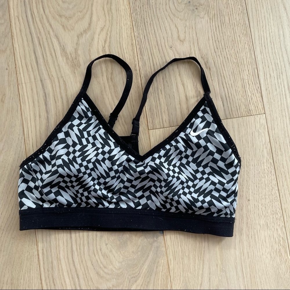 NIKE SPORTS BRA